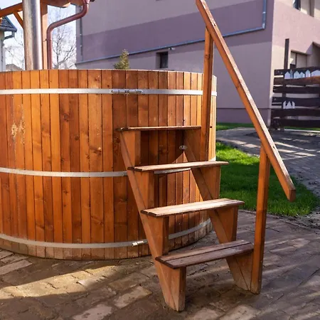 Cottage Spa Ada Ada